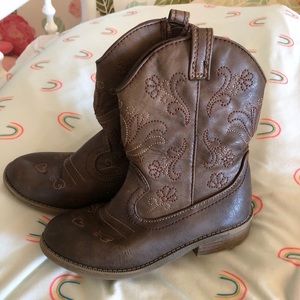 Cat and Jack Darcy boots- girls size 12
